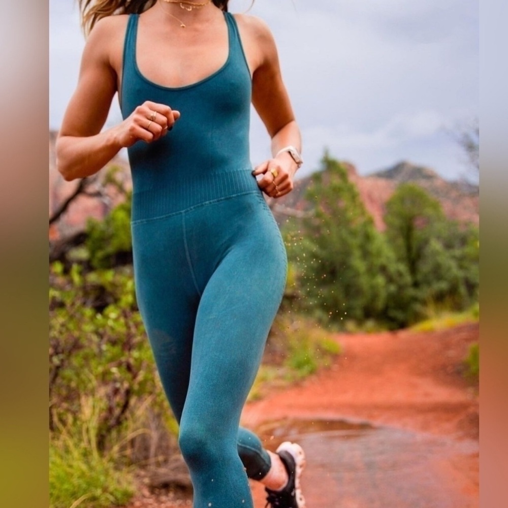 Good karma onesie Free People FP Movement RARE Color Teal Racerback Cut-Out Gym